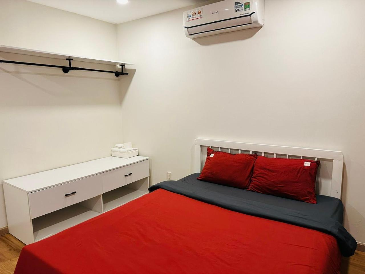 B786 Airport Apartment Ho Şi Min Exterior foto